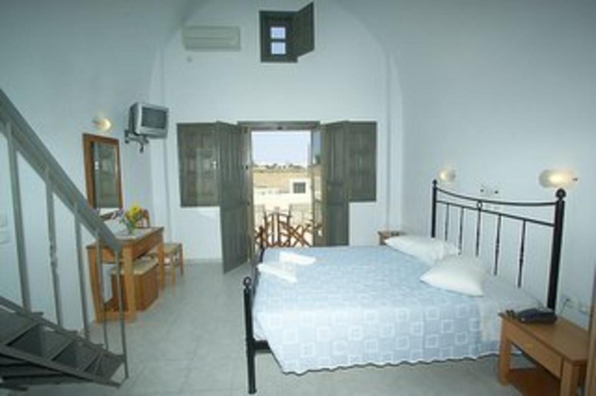 Dagris Villa Studios Kamari  Luaran gambar