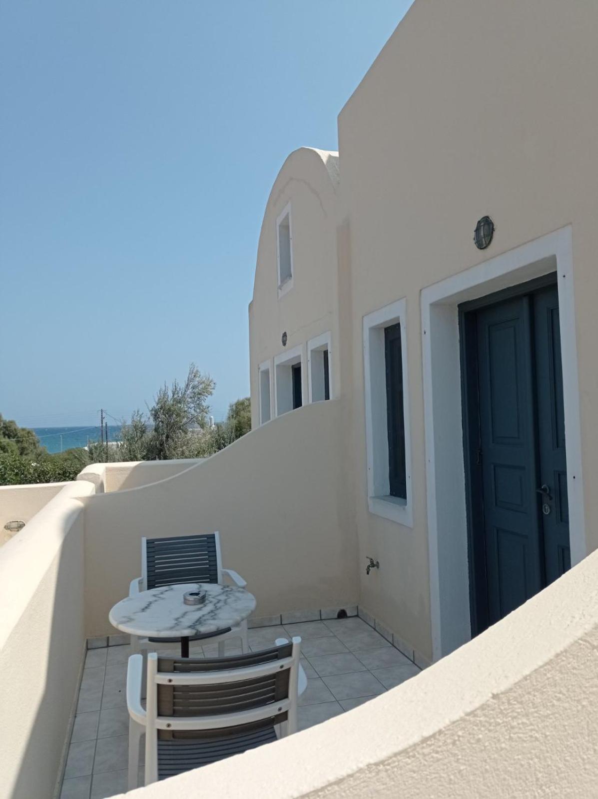 Dagris Villa Studios Kamari  Luaran gambar